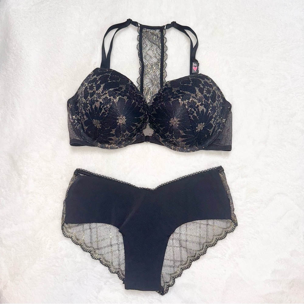 NWT! Victoria’s Secret Shimmer Push Up Bra + Cheeky Panty Set! - Picture 1 of 9